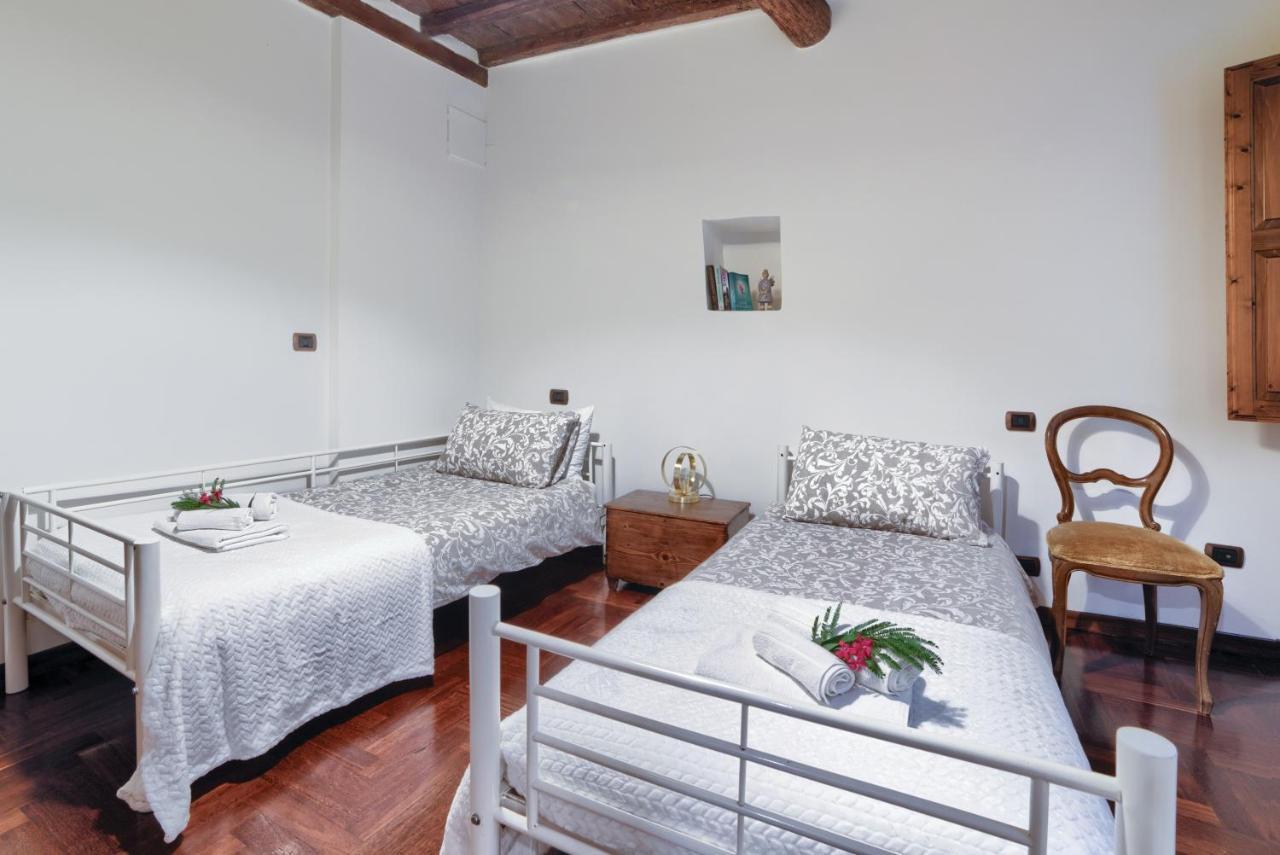 Apartment Lacosta Near Ponte Vecchio Florence Luaran gambar