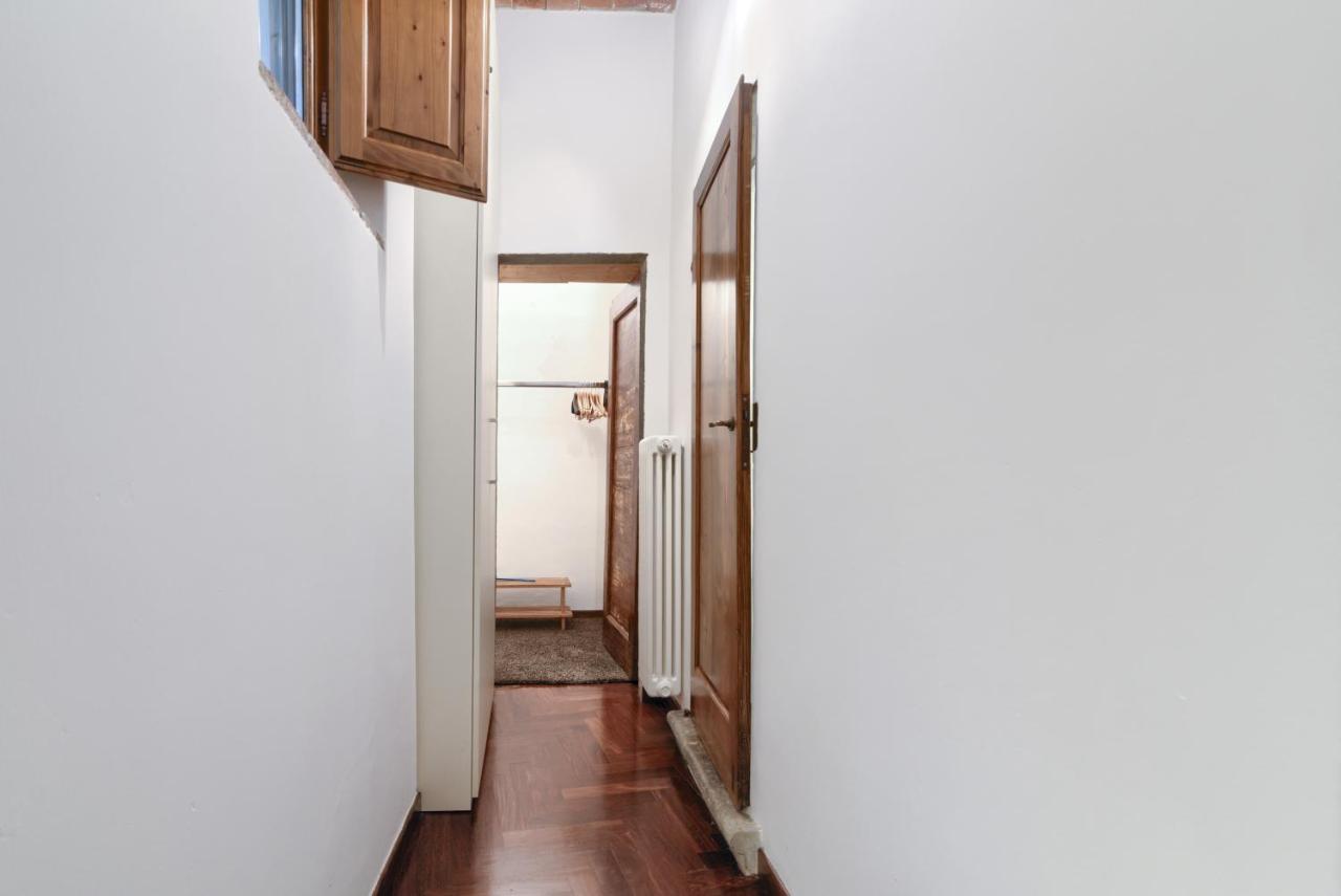 Apartment Lacosta Near Ponte Vecchio Florence Luaran gambar