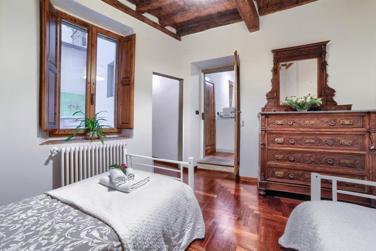 Apartment Lacosta Near Ponte Vecchio Florence Luaran gambar