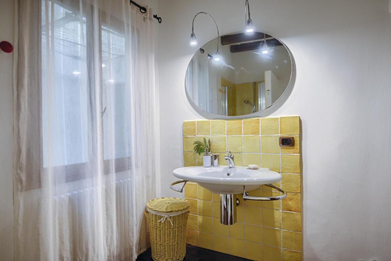 Apartment Lacosta Near Ponte Vecchio Florence Luaran gambar